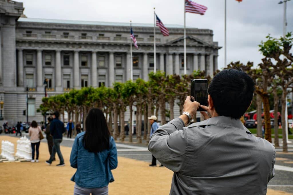 Translate Visitor Visa
